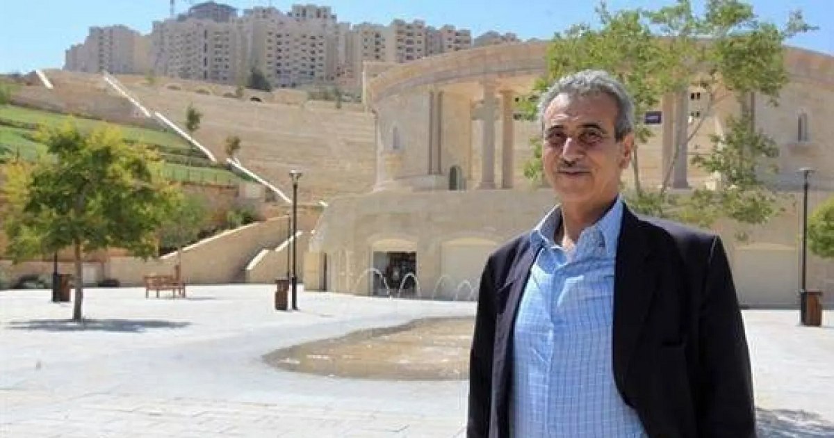 علي شعث.. الفلسطيني المدعوم من ترامب الذي يريد إلقاء ركام غزة في البحر